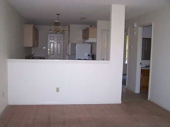 3rd image of 1536 Northwood Blvd #2