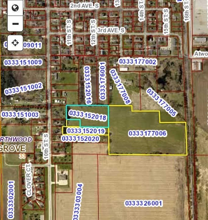 1st image of 800 10th St S