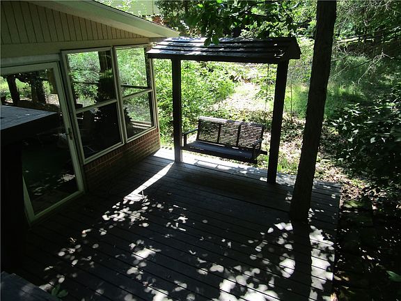 3rd image of 206 Lynwood Dr