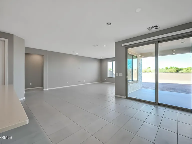 7144 W Coles Rd — Photo 12