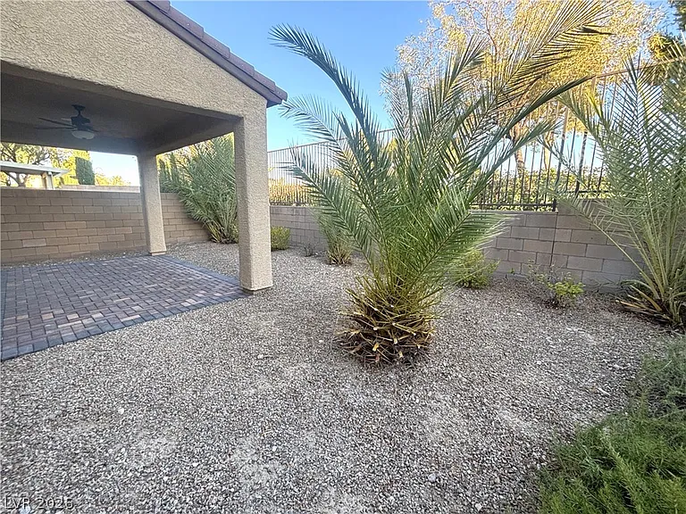 121 Elm Reed Ave — Photo 30