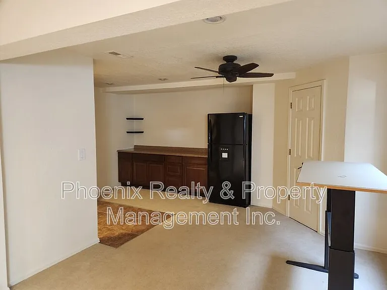 370 Harvest Point Dr — Photo 15