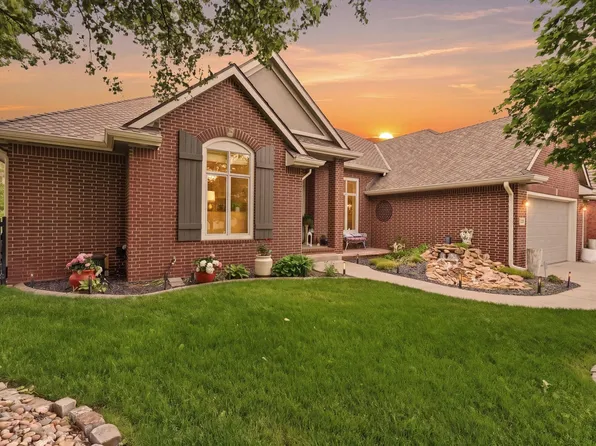 2009 W Harborlight Ct, Wichita, KS 67204
