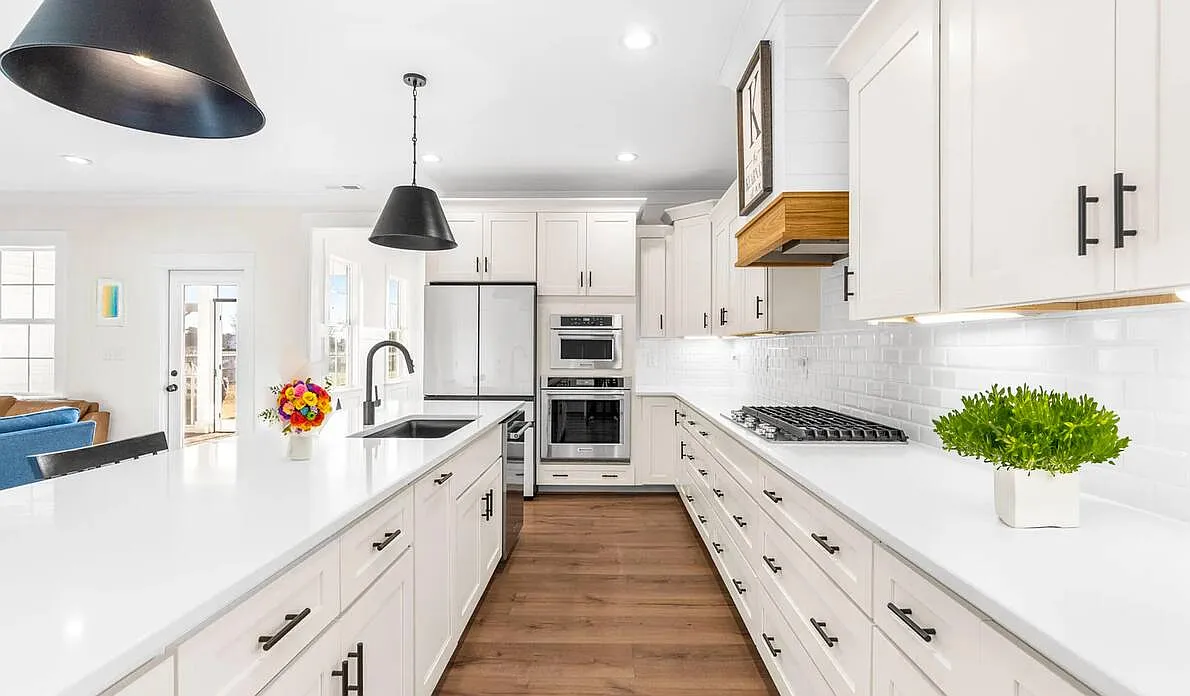5 bed, 2729 sqft, $3,900 — Photo 4