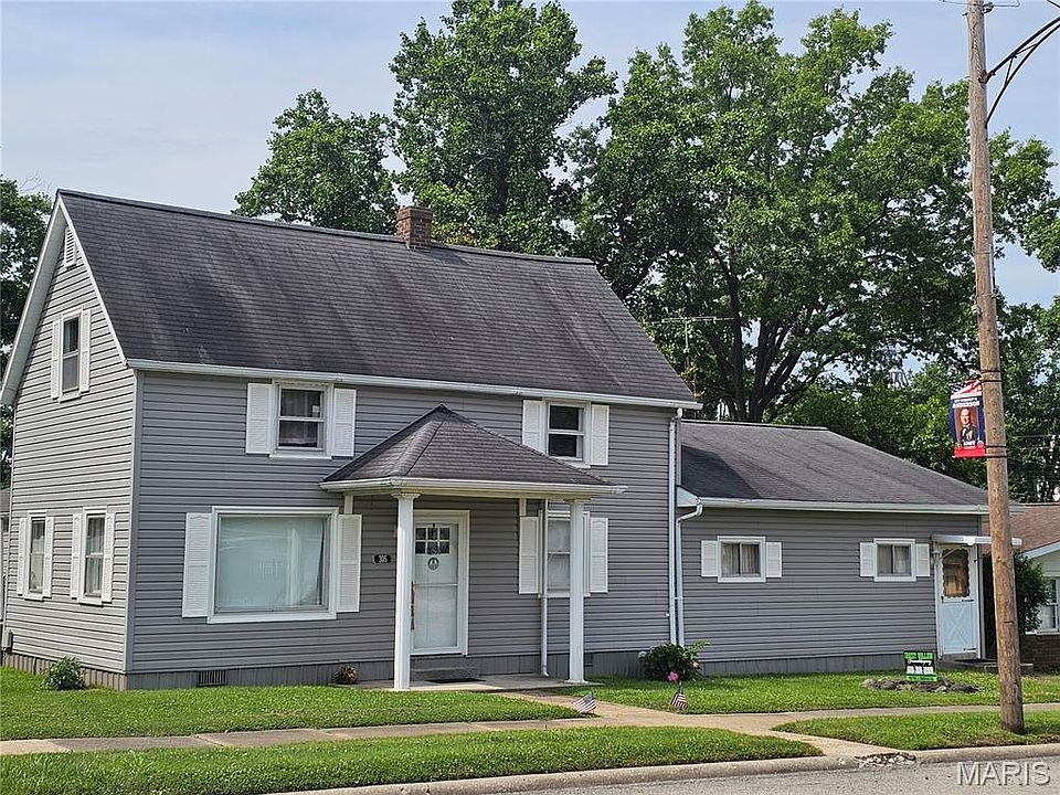 1st image of 305 E Pine St