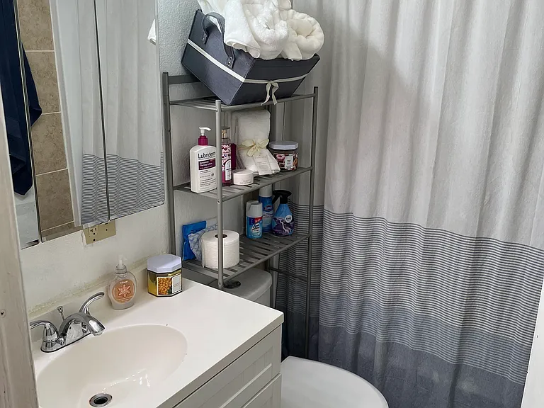 635 W 87th Ave #2 — Photo 7
