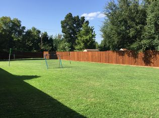 908 W Glade Rd, Hurst, TX 76054