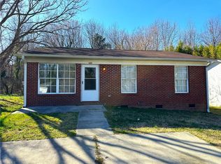 123 Dorothy St, High Point, NC 27262