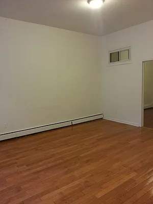 Rented by Corcoran | media 52