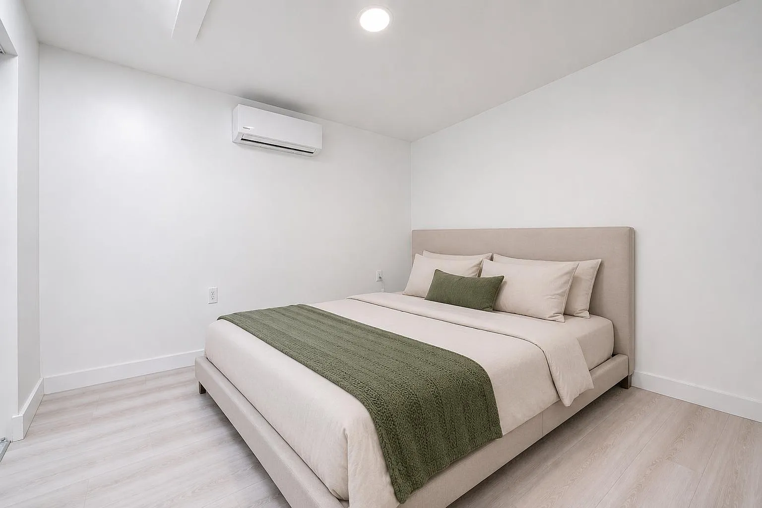 1 bed, 600 sqft, $1,645 — Photo 2