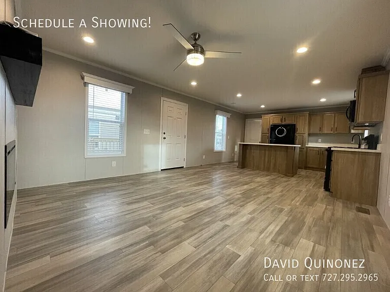 701 W Mill St #153 — Photo 2