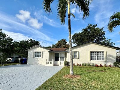 7609 Kimberly Boulevard, North Lauderdale, FL, 33068