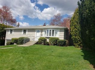 19 Harper Rd, Watertown, CT 06795