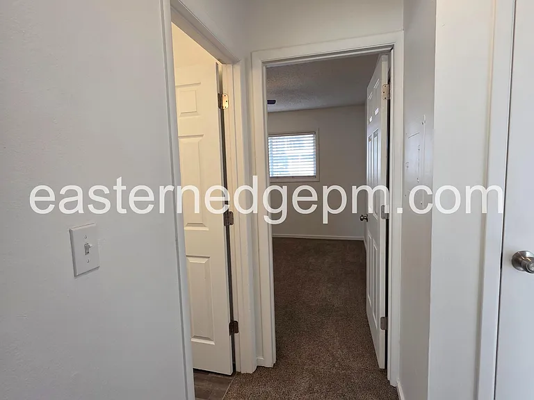 321 NW 8th Ave #309 — Photo 6