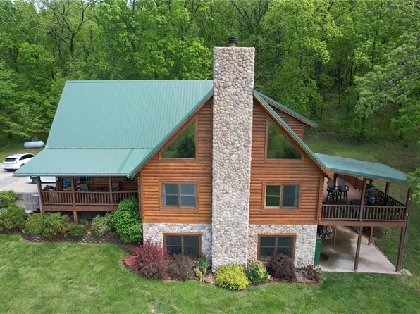 59644 Walnut Pl, New London, MO 63459