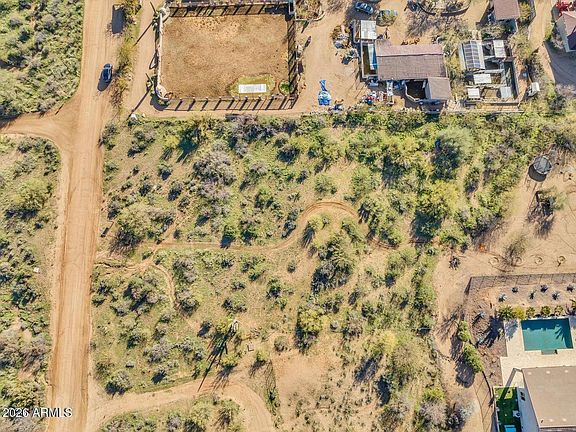 3rd image of 13813 E WESTLAND Road #-