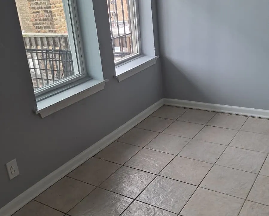 1555 S Millard Ave #3R