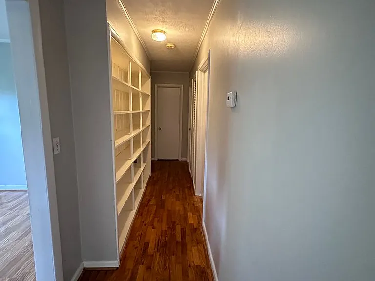 205 West Ave NW — Photo 10