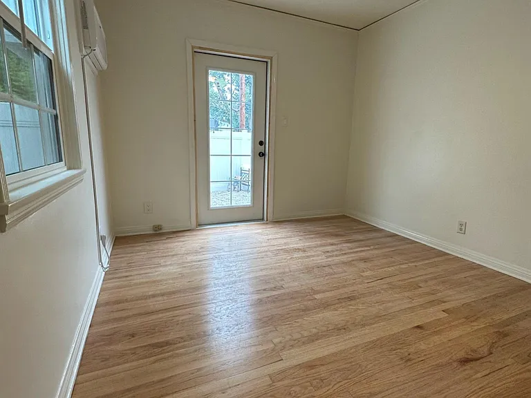 3249 Rowena Ave #4 — Photo 21