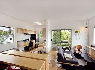 4530 Meridian Ave N APT S9, Seattle, WA 98103