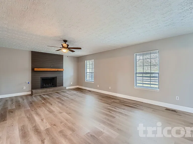 4305 Treeline Way — Photo 19
