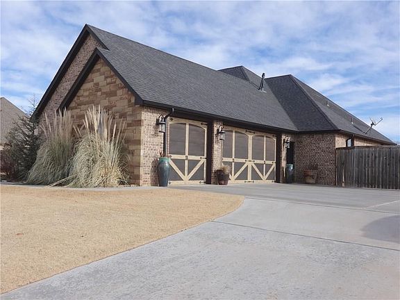 2nd image of 1208 Bluestem Dr