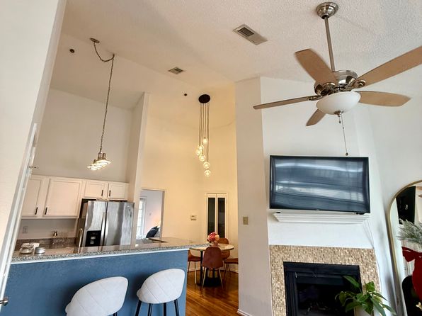 4800 W Lovers Ln APT 312