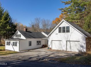 128 Ymca Rd, Becket, MA 01223