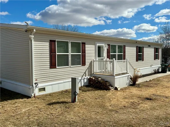 119 Duke St, Walnutport, PA 18088