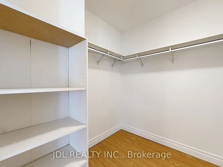 111 Elizabeth St #1037 — Photo 18