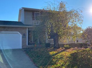 801 Sandlewood Dr, Canal Fulton, OH 44614