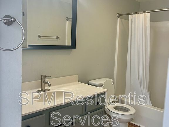 4th image of 210 Redcross St APT E