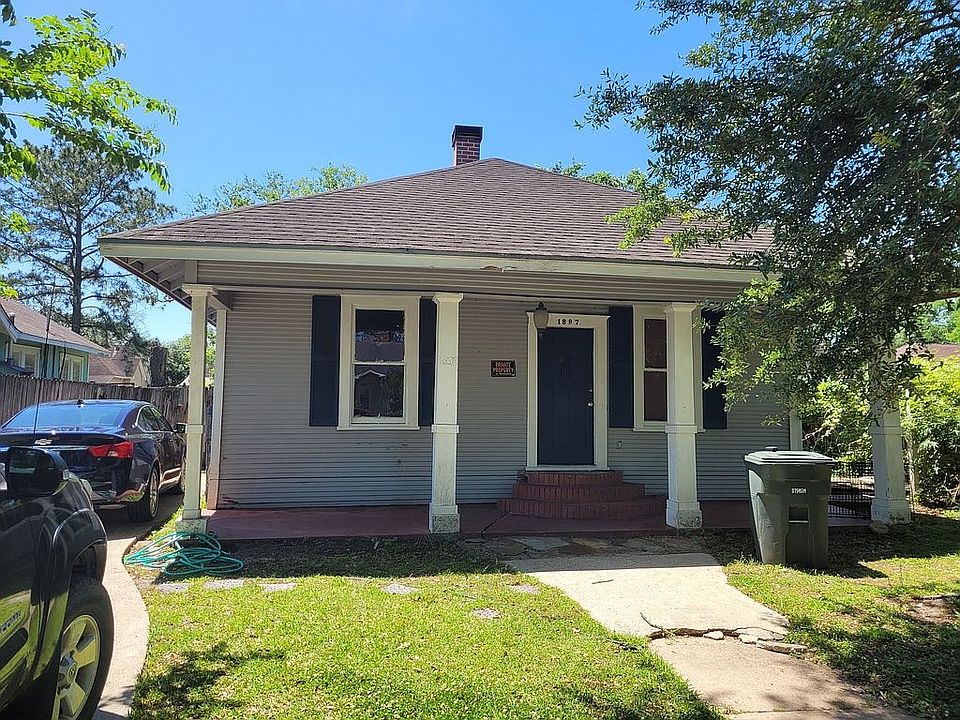 1897 Harrison St, Beaumont, TX 77701 | Zillow