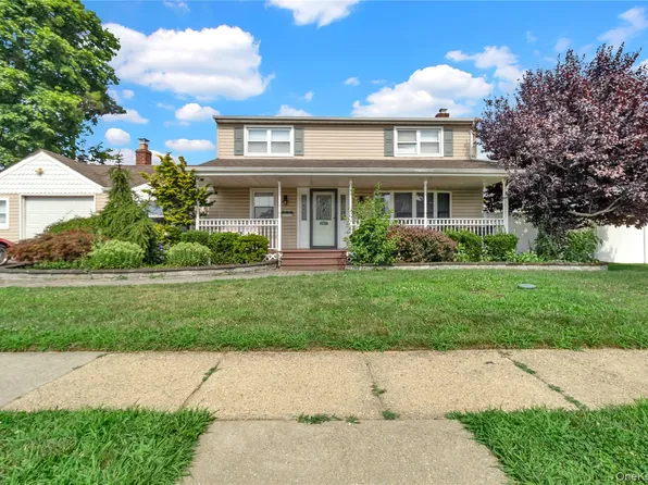 171 Cottage Boulevard, Hicksville, NY 11801