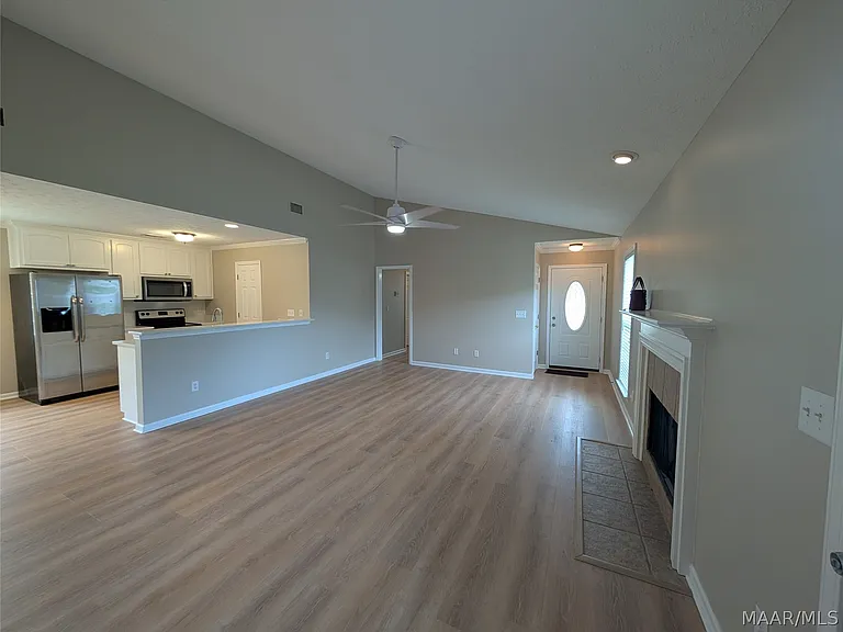 1225 Westfield Ln — Photo 11
