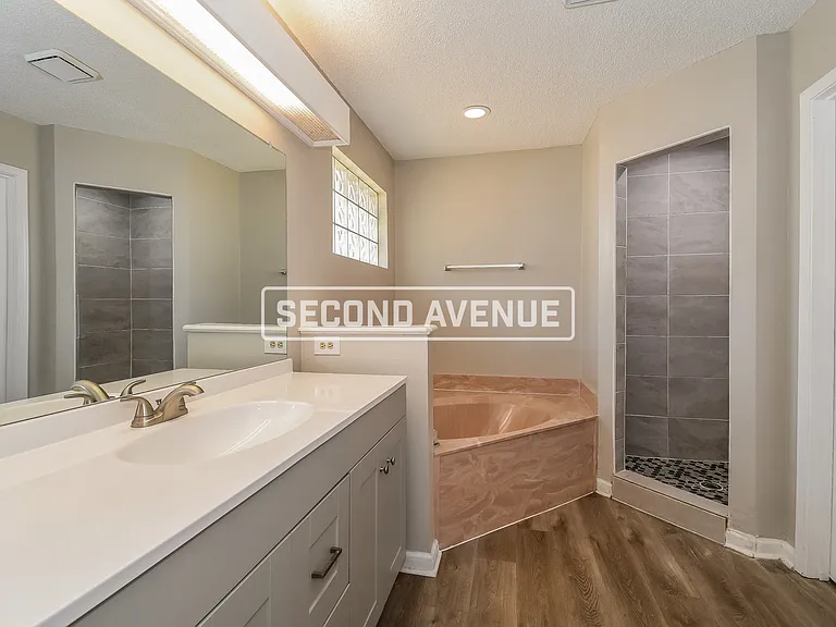 8544 Echoridge Ct — Photo 15