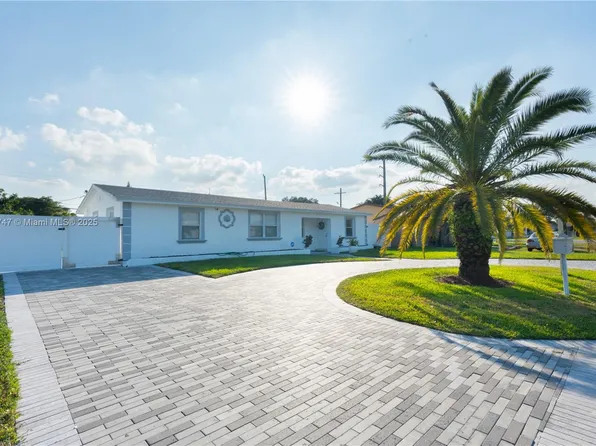 6375 Plunkett St, Hollywood, FL 33023