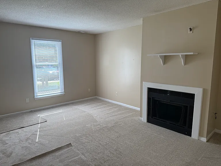 109 Drumbuie Pl — Photo 4