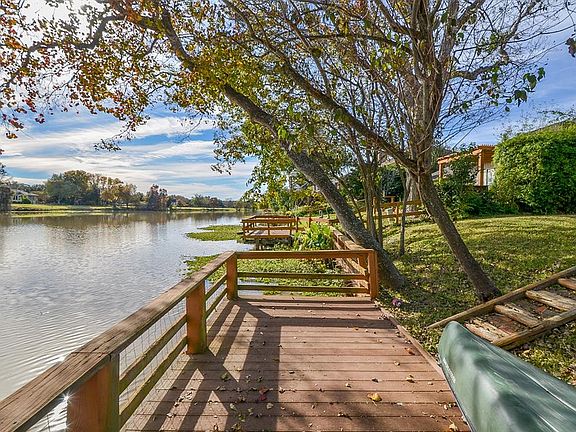 4th image of 1259 Creekford Cir