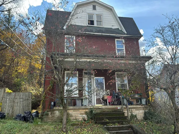 11 Dundee St, Piedmont, WV 26750