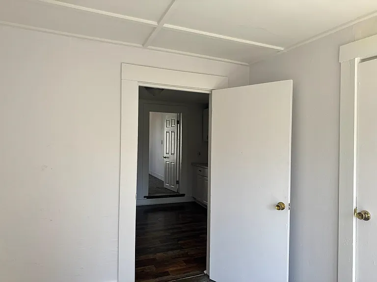 97 Franklin St #C — Photo 15