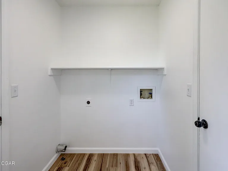 3040 W 15th St — Photo 11
