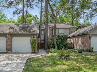 26 Willowwood Cir, Spring, TX 77381