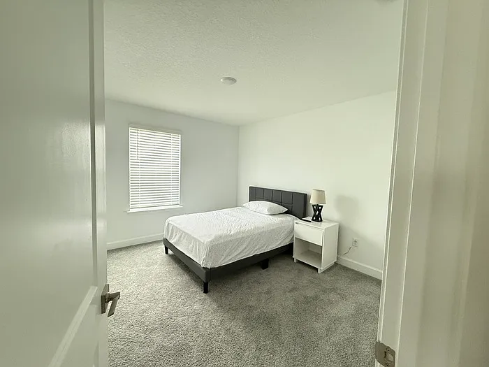 95937 College Pkwy — Photo 10