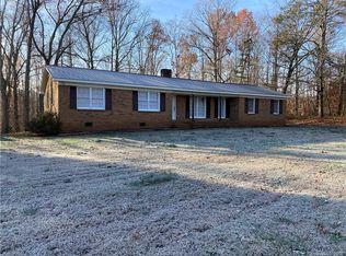 6484 Forney Hill Rd, Denver, NC 28037