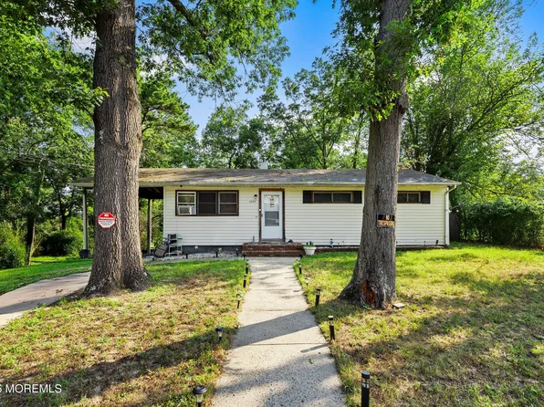 2684 Midway Avenue, Manchester, NJ 08759
