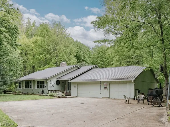 7814 Poorman Rd, Vermilion, OH 44089
