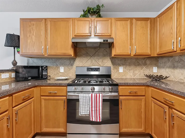 5055 Juniper Spring Trl — Photo 11
