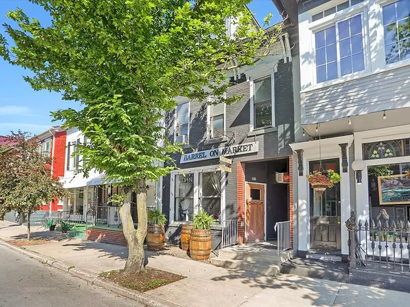 606 Market St, Lewisburg, PA 17837