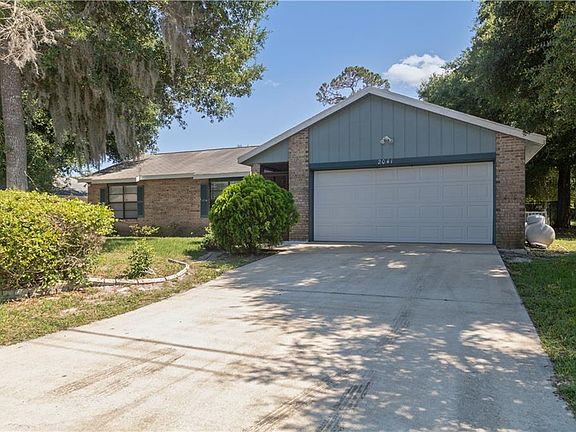 2nd image of 2041 Monterey Dr